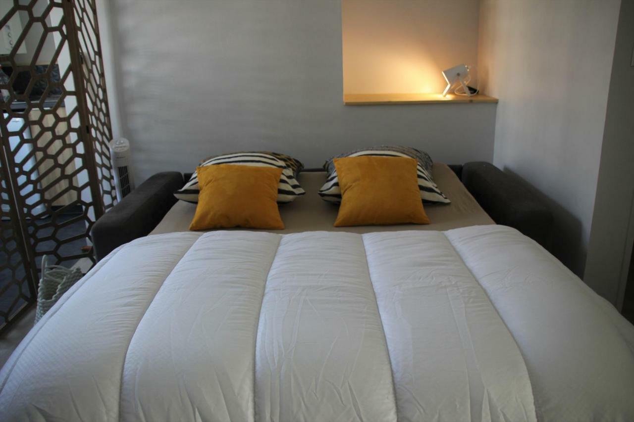 Centre Ville A Pied Appt Avec Sauna, Linge, Wifi, Stationnement Gratuit Vannes Exteriér fotografie